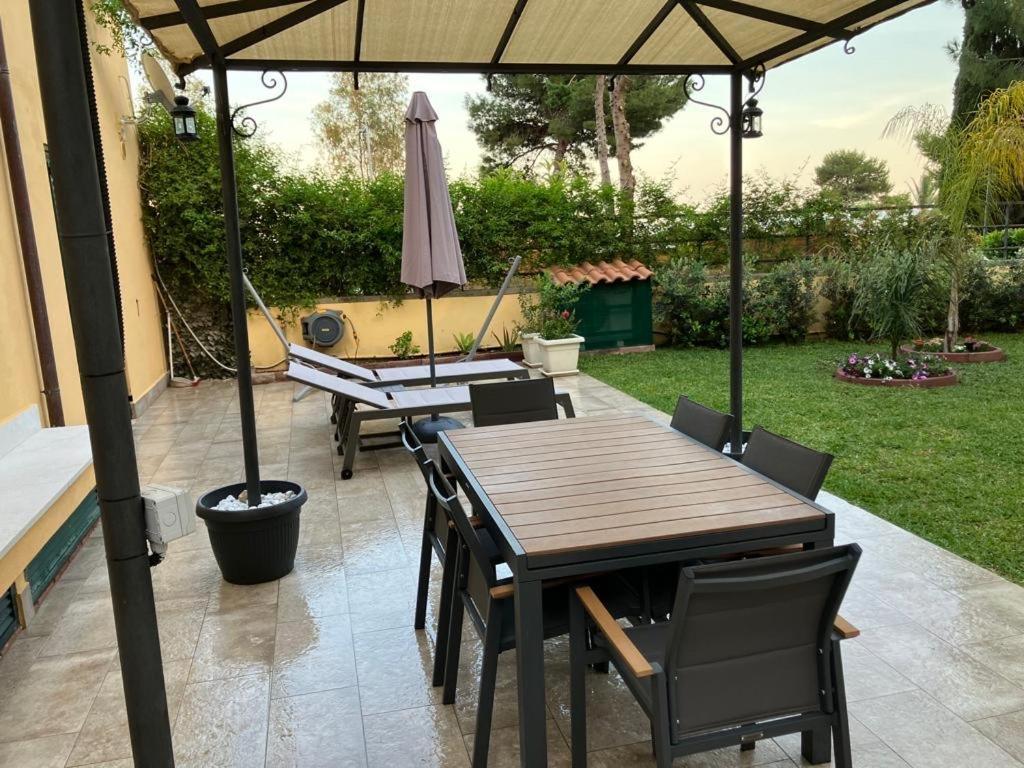 Teo House Beach Taormina Exterior foto